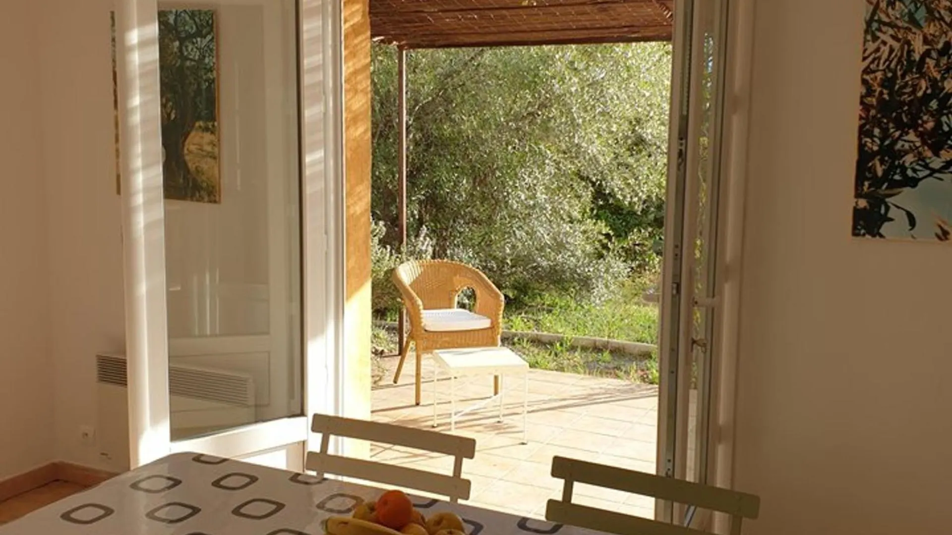 Superbe Villa Entouree D'Oliviers Proche Du Village D'Aups - Fr-1-822-7 France